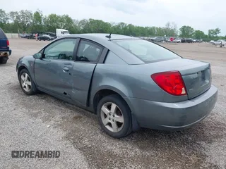 2007 Saturn ION z VIN 1G8AW15B67Z193449, wystawiony jako IAAI lot #42285412 z przebiegiem 166 271 mil mil oraz . Historia ofert i sprzedaży dostępna na DreamBid. Obrazek 3.