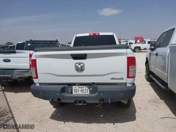 2022 Ram 2500 Tradesman with VIN 3C6UR5HJ1NG337904, listed as a IAAI auction lot 41930359 with 117,526 mi miles. Bid and sale history available at carsss.com. Image 16.