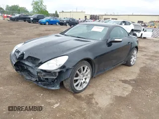 2007 Mercedes-Benz SLK 350 z VIN WDBWK56F67F136085, wystawiony jako IAAI lot #42380601 z przebiegiem 112 246 mil mil oraz . Historia ofert i sprzedaży dostępna na DreamBid. Obrazek 2.