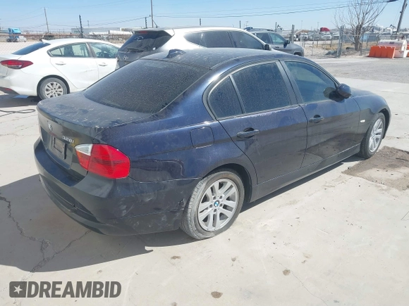 2007 BMW 3 Series 328i z VIN WBAVA33567KX83770, wystawiony jako IAAI lot #41526173 z przebiegiem 117 995 mil mil oraz . Historia ofert i sprzedaży dostępna na DreamBid. Obrazek 4.