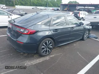 2024 Honda Civic EX-L z VIN 19XFL1H71RE009481, wystawiony jako IAAI lot #42308375 z przebiegiem 14 172 mil mil oraz . Historia ofert i sprzedaży dostępna na DreamBid. Obrazek 4.