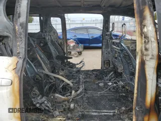 2018 Toyota Sienna LE с VIN 5TDJZ3DCXJS206893, выставлен на аукционе Copart как лот 54091505 с пробегом Не указан миль и На запчасти • Non repairable. История ставок и продаж доступна на DreamBid. Изображение 11.