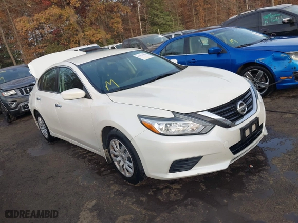 2017 Nissan Altima 2.5 SR with VIN 1N4AL3AP9HC207950, listed as a IAAI auction lot 40754028 with 104,981 mi miles. Bid and sale history available at carsss.com. Image 1.