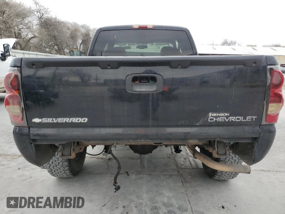 2004 Chevrolet Silverado 1500 with VIN 1GCEK19TX4E186657, listed as a Copart auction lot 45298555 with 251,061 mi miles and Salvage Title. Bid and sale history available at DreamBid. Image 6.