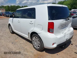 2014 Scion xB z VIN JTLZE4FE3EJ062310, wystawiony jako IAAI lot #42161012 z przebiegiem 144 877 mil mil oraz . Historia ofert i sprzedaży dostępna na DreamBid. Obrazek 3.