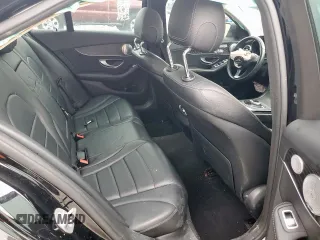 2017 Mercedes-Benz C 300 с VIN 55SWF4JB1HU221859, выставлен на аукционе Copart как лот 57608505 с пробегом Не указан миль и Чистый • Clean title. История ставок и продаж доступна на DreamBid. Изображение 10.