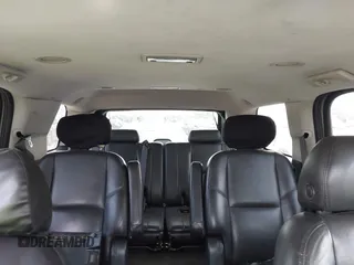 2007 Cadillac Escalade z VIN 1GYFK63827R379883, wystawiony jako IAAI lot #42129071 z przebiegiem 227 794 mil mil oraz . Historia ofert i sprzedaży dostępna na DreamBid. Obrazek 8.