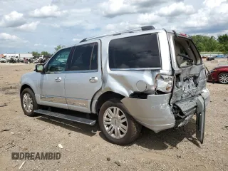 2012 Lincoln Navigator with VIN 5LMJJ2H52CEL04542, listed as a Copart auction lot 62708385 with 84,192 mi miles and Salvage title. Bid and sale history available at DreamBid. Image 2.