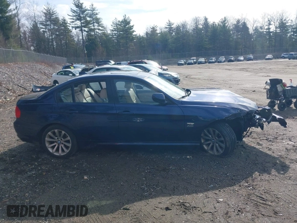 2011 BMW 3 Series 328i xDrive with VIN WBAPK5G52BNN25068, listed as a IAAI auction lot 42033139 with 168,055 mi miles. Bid and sale history available at carsss.com. Image 14.