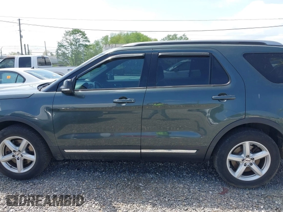 2016 Ford Explorer XLT with VIN 1FM5K8D84GGB08522, listed as a IAAI auction lot 42138258 with 103,005 mi miles and . Bid and sale history available at carsss.com. Image 14.