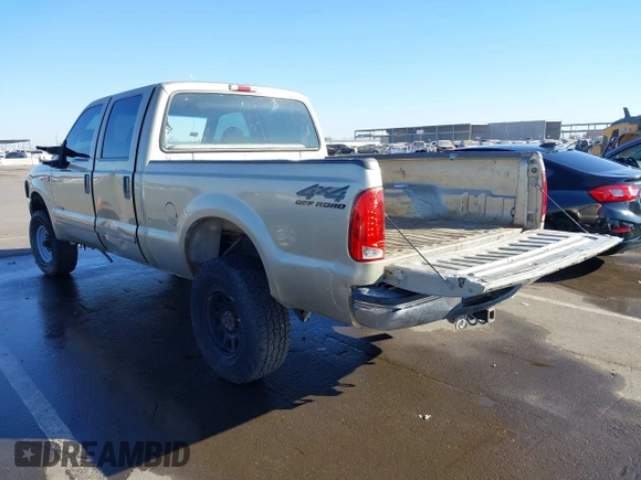 2001 Ford Super Duty F-250 XL with VIN 3FTNW21F21MA21921, listed as a IAAI auction lot 41503819 with 286,317 mi miles. Bid and sale history available at carsss.com. Image 3.