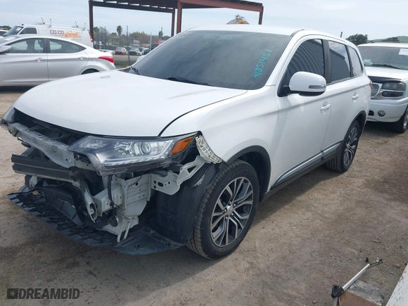 2017 Mitsubishi Outlander SE with VIN JA4AD3A35HZ019440, listed as a IAAI auction lot 41851451 with 116,597 mi miles. Bid and sale history available at carsss.com. Image 18.