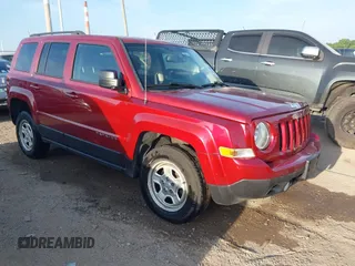 2016 Jeep Patriot Sport with VIN 1C4NJRBB2GD691962, listed as a IAAI auction lot 42542711 with 138,646 mi miles and . Bid and sale history available at DreamBid. Image 1.