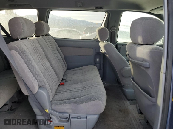 2002 Toyota Sienna CE with VIN 4T3ZF19C42U445459, listed as a Copart auction lot 83699584 with 193,751 mi miles and Salvage Title. Bid and sale history available at carsss.com. Image 11.