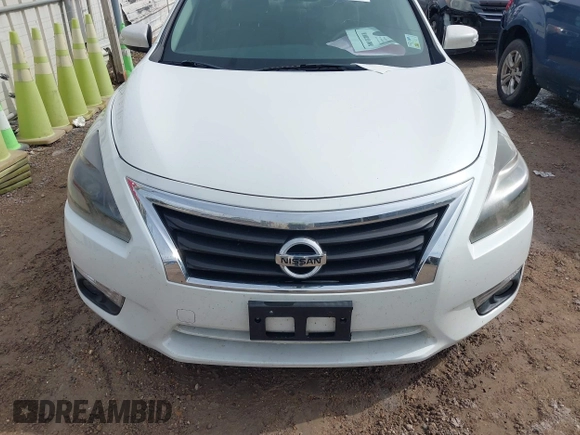 2014 Nissan Altima SL with VIN 1N4AL3AP6EN211485, listed as a IAAI auction lot 41400762 with 135,917 mi miles and . Bid and sale history available at DreamBid. Image 12.