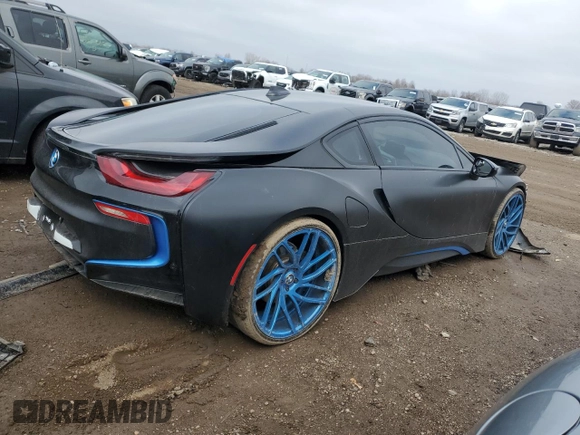 2014 BMW i8 z VIN WBY2Z2C50EVX64814, wystawiony jako Copart lot #52720385 z przebiegiem 63 909 mil mil oraz Szkoda całkowita • Salvage title. Historia ofert i sprzedaży dostępna na DreamBid. Obrazek 3.