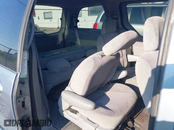 2000 Ford Windstar SE with VIN 2FMZA5242YBA28034, listed as a IAAI auction lot 42679411 with 161,817 mi miles and . Bid and sale history available at DreamBid. Image 8.