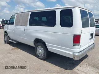 2003 Ford Econoline Passenger XL with VIN 1FBSS31L23HB10037, listed as a IAAI auction lot 42728065 with 132,619 mi miles and . Bid and sale history available at DreamBid. Image 3.