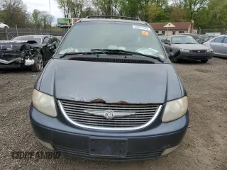 2001 Chrysler Town & Country Limited with VIN 2C8GP64L51R208544, listed as a Copart auction lot 53627495 with 0 mi miles and Salvage Title. Bid and sale history available at carsss.com. Image 5.