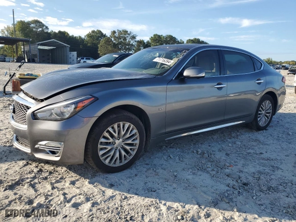 2015 Infiniti Q70L with VIN JN1BY1PR6FM831924, listed as a Copart auction lot 71716394 with 206,315 mi miles and Salvage Title. Bid and sale history available at carsss.com. Image 1.
