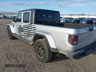 2023 Jeep Gladiator Overland с VIN 1C6HJTFG0PL569940, выставлен на аукционе IAAI как лот 41772170 с пробегом 28 948 миль миль и . История ставок и продаж доступна на DreamBid. Изображение 3.