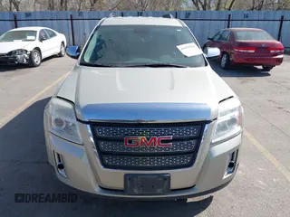 2015 GMC Terrain SLT z VIN 2GKFLXE37F6412840, wystawiony jako IAAI lot #41979504 z przebiegiem 146 744 mil mil oraz . Historia ofert i sprzedaży dostępna na DreamBid. Obrazek 11.