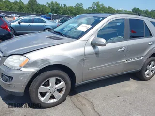 2006 Mercedes-Benz M 500 with VIN 4JGBB75E66A058290, listed as a IAAI auction lot 42611958 with 171,412 mi miles and . Bid and sale history available at DreamBid. Image 6.