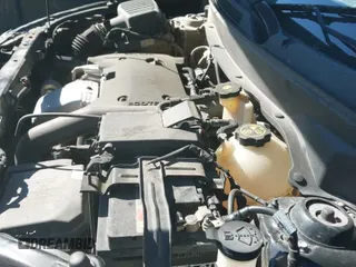 2019 Chevrolet Equinox LT with VIN 2GNAXVEX5K6235773, listed as a IAAI auction lot 43010405 with 88,435 mi miles and . Bid and sale history available at DreamBid. Image 18.