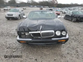 2003 Jaguar XJ Vanden Plas with VIN SAJDA24C33LF52131, listed as a Copart auction lot 84263554 with Not provided miles and Clean title. Bid and sale history available at DreamBid. Image 5.