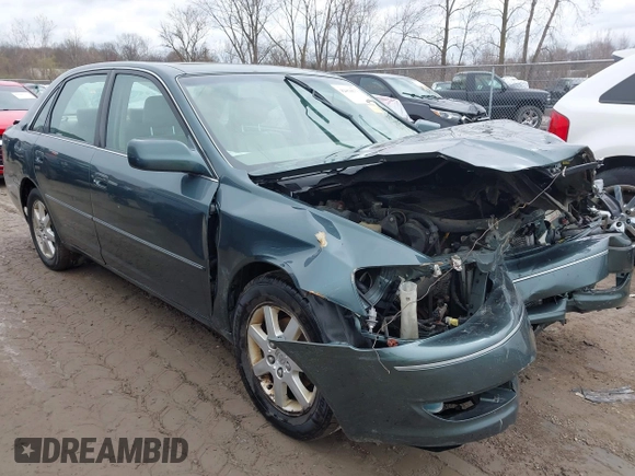2003 Toyota Avalon XL with VIN 4T1BF28B73U272434, listed as a IAAI auction lot 42019673 with 231,796 mi miles and . Bid and sale history available at carsss.com. Image 1.