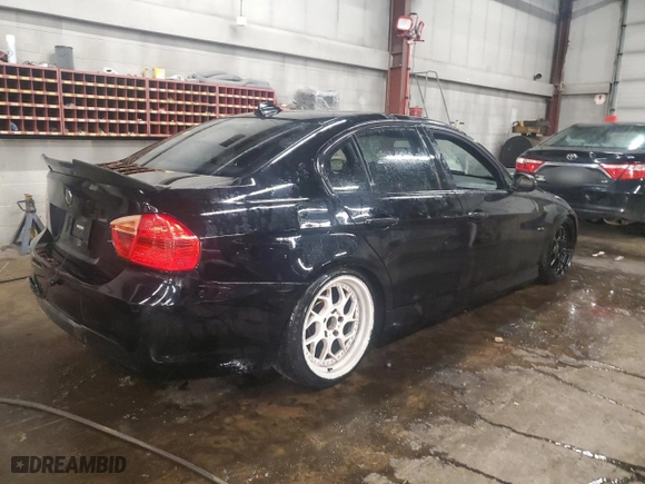 2006 BMW 3 Series 330i with VIN WBAVB33536AZ87427, listed as a Copart auction lot 47569595 with 157,869 mi miles and Salvage Title. Bid and sale history available at carsss.com. Image 3.