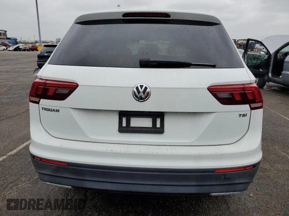 2018 Volkswagen Tiguan S z VIN 3VV1B7AXXJM056479, wystawiony jako Copart lot #53113125 z przebiegiem 99 367 mil mil oraz Szkoda całkowita • Salvage title. Historia ofert i sprzedaży dostępna na DreamBid. Obrazek 6.