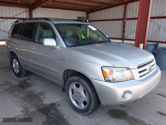 2005 Toyota Highlander with VIN JTEDP21AX50077168, listed as a IAAI auction lot 41885811 with 193,520 mi miles. Bid and sale history available at carsss.com. Image 1.