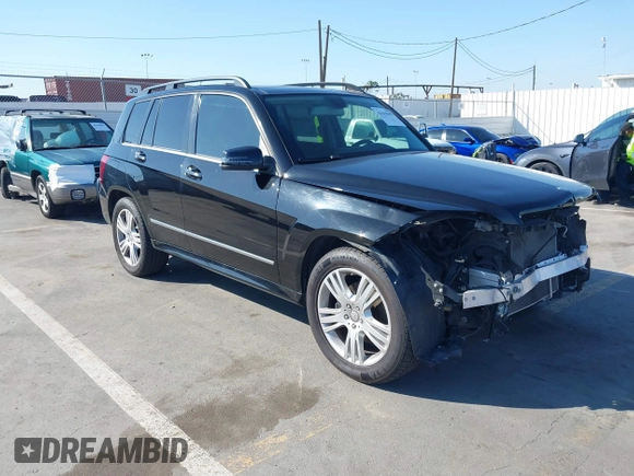 2015 Mercedes-Benz GLK with VIN WDCGG8JB8FG408944, listed as a IAAI auction lot 41615047 with 97,152 mi miles. Bid and sale history available at carsss.com. Image 1.