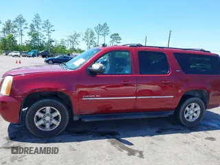 2011 GMC Yukon XL SLT with VIN 1GKS2KE37BR118843, listed as a IAAI auction lot 41983870 with 236,029 mi miles. Bid and sale history available at carsss.com. Image 14.