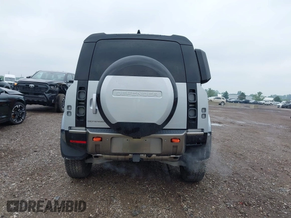 2024 Land Rover Defender X с VIN SALEX7EU3R2271831, выставлен на аукционе IAAI как лот 42415260 с пробегом 14 599 миль миль и . История ставок и продаж доступна на DreamBid. Изображение 16.