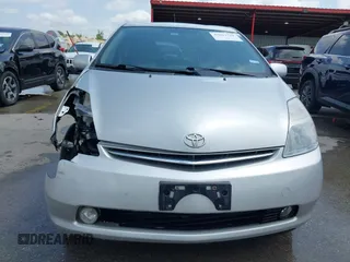 2009 Toyota Prius with VIN JTDKB20U697891403, listed as a IAAI auction lot 42091784 with 193,319 mi miles. Bid and sale history available at carsss.com. Image 13.