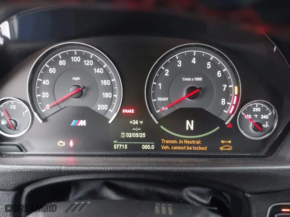 2015 BMW M4 with VIN WBS3U9C5XFJ968082, listed as a IAAI auction lot 41513593 with 57,715 mi miles. Bid and sale history available at carsss.com. Image 7.