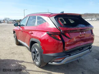 2025 Hyundai Tucson SEL with VIN 5NMJBCDE5SH445455, listed as a IAAI auction lot 41753587 with 2,387 mi miles. Bid and sale history available at carsss.com. Image 3.