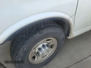 2017 Chevrolet Express Cargo с VIN 1GCWGAFF4H1345724, выставлен на аукционе IAAI как лот 42847825 с пробегом 176 392 миль миль и . История ставок и продаж доступна на DreamBid. Изображение 25.