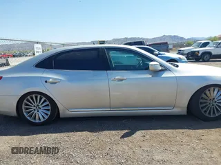 2014 Hyundai Equus Signature with VIN KMHGH4JH6EU080127, listed as a IAAI auction lot 41988215 with 94,349 mi miles and . Bid and sale history available at DreamBid. Image 13.