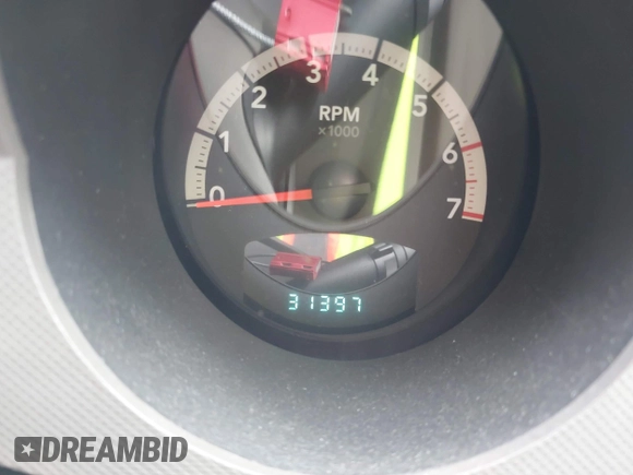 2008 Dodge Nitro SXT z VIN 1D8GT28K98W113494, wystawiony jako IAAI lot #41728030 z przebiegiem 31 397 mil mil oraz . Historia ofert i sprzedaży dostępna na DreamBid. Obrazek 7.