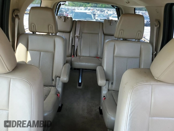 2013 Ford Expedition XLT z VIN 1FMJU1H51DEF13423, wystawiony jako Copart lot #60702695 z przebiegiem 228 355 mil mil oraz Szkoda całkowita • Salvage title. Historia ofert i sprzedaży dostępna na DreamBid. Obrazek 10.