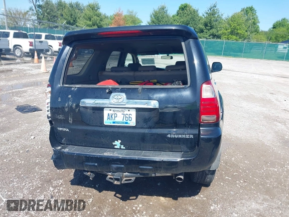 2006 Toyota 4Runner SR5 z VIN JTEZU14R168057081, wystawiony jako IAAI lot #42220634 z przebiegiem 224 022 mil mil oraz . Historia ofert i sprzedaży dostępna na DreamBid. Obrazek 17.