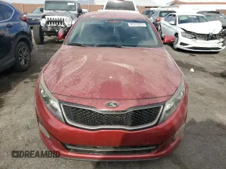 2015 Kia Optima SX z VIN 5XXGR4A73FG517727, wystawiony jako Copart lot #87315374 z przebiegiem 140 257 mil mil oraz Szkoda całkowita • Salvage title. Historia ofert i sprzedaży dostępna na DreamBid. Obrazek 5.