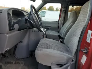 2000 Ford Econoline Passenger XL with VIN 1FMRE11W0YHB98637, listed as a Copart auction lot 76061284 with 87,971 mi miles and Non Repairable. Bid and sale history available at DreamBid. Image 7.