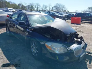2008 Buick Lucerne CXL with VIN 1G4HD572X8U171429, listed as a IAAI auction lot 41773231 with 354,342 mi miles. Bid and sale history available at carsss.com. Image 1.
