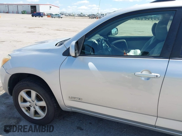 2006 Toyota RAV4 Limited with VIN JTMBD31V865045630, listed as a IAAI auction lot 42697228 with 179,716 mi miles and . Bid and sale history available at DreamBid. Image 14.