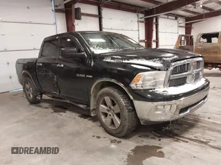 2009 Dodge 1500 SLT with VIN 1D3HV13T29J527892, listed as a IAAI auction lot 41364322 with 208,736 mi miles. Bid and sale history available at carsss.com. Image 1.