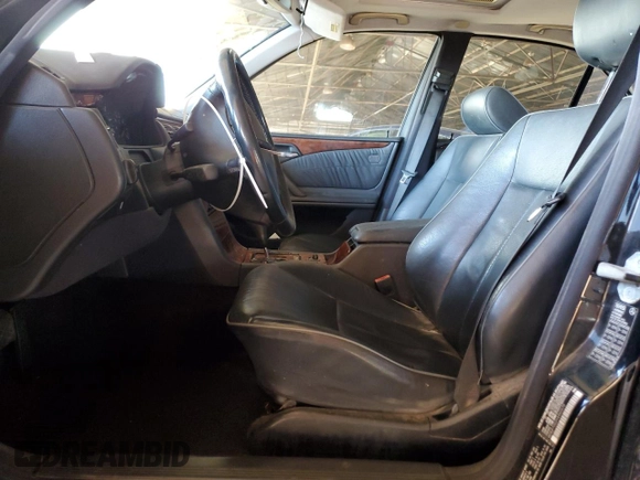 2000 Mercedes-Benz E with VIN WDBJF70G3YA960670, listed as a Copart auction lot 85757784 with Not Provided miles and Salvage Title. Bid and sale history available at DreamBid. Image 7.